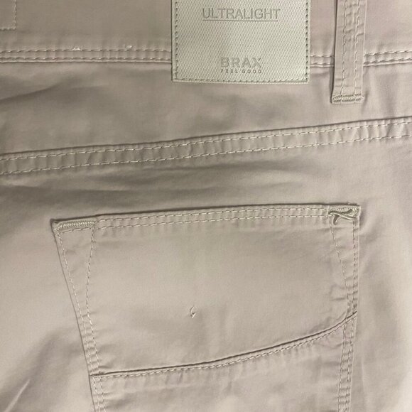Brax Feel Good Cadiz Ultralight Straight Fit Pants Beige Men’s 40/36 - Picture 7 of 10